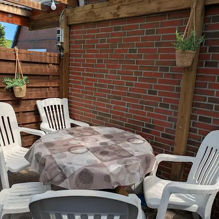 Burhave Gaestehaus 4